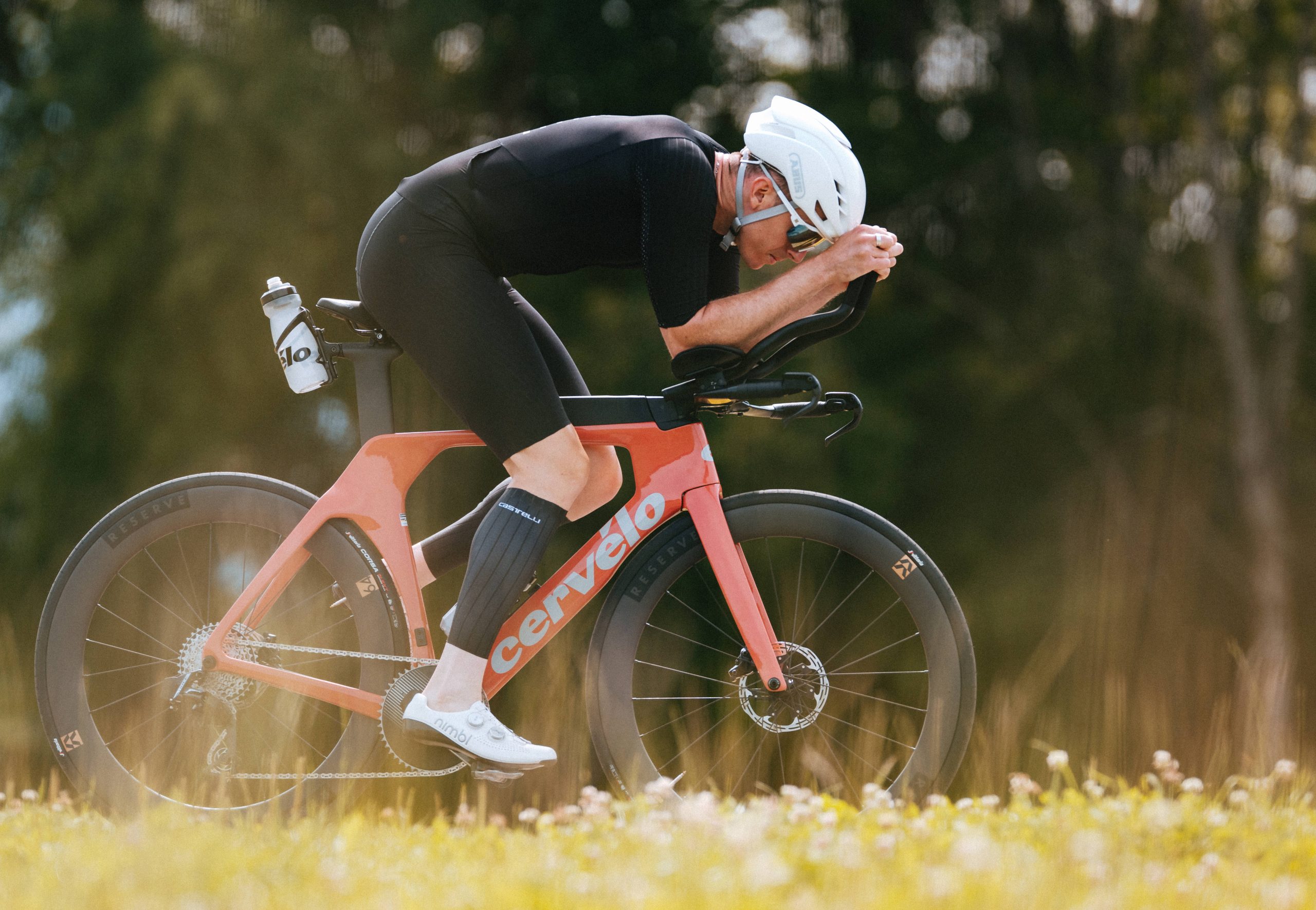 Cervélo × PROFILE DESIGN｜ハイハンズと統合型ハイドレーションが