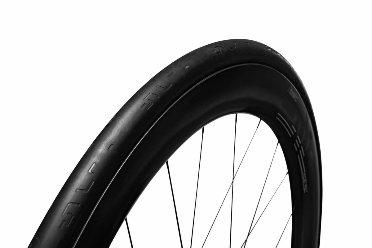 SES ROAD TIRE<h6>SESロードタイヤ</h6>