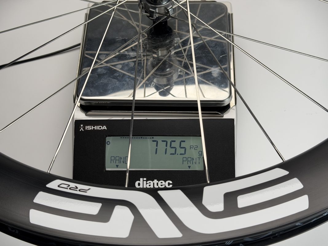 ENVE G SES 4.5 PROのリア実測重量775.5g