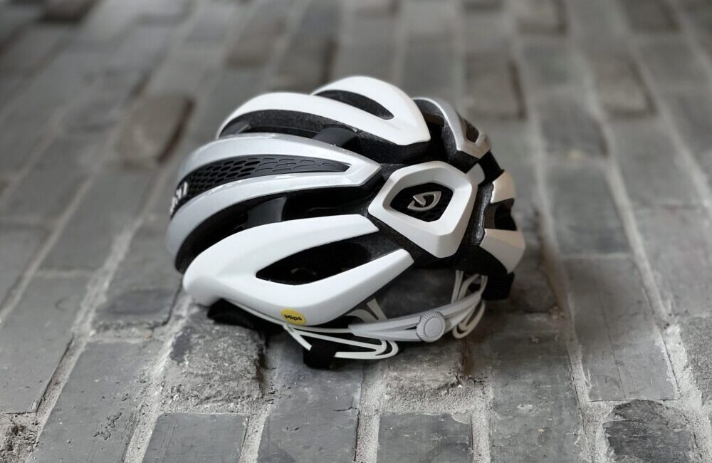 フィットしやすく、より快適に！ 細部がアップデートした【 GIRO