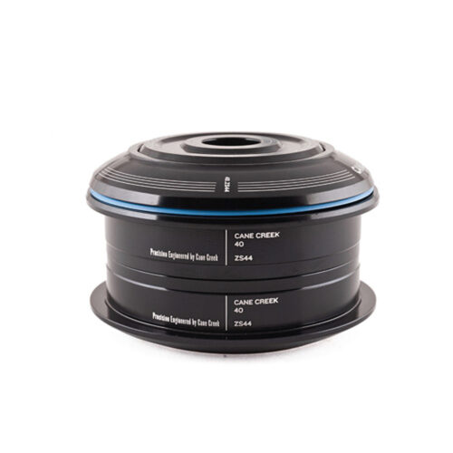 40 - SET, ZS44 SHORT