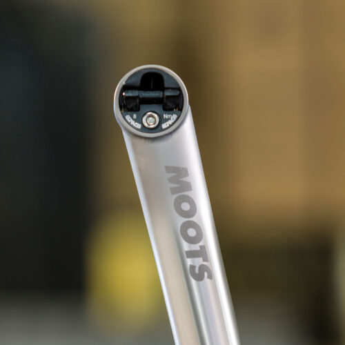 CARBON COMPATPOST ST 272x340 ETCHED<h6>カーボンコンパチブルポスト</h6>