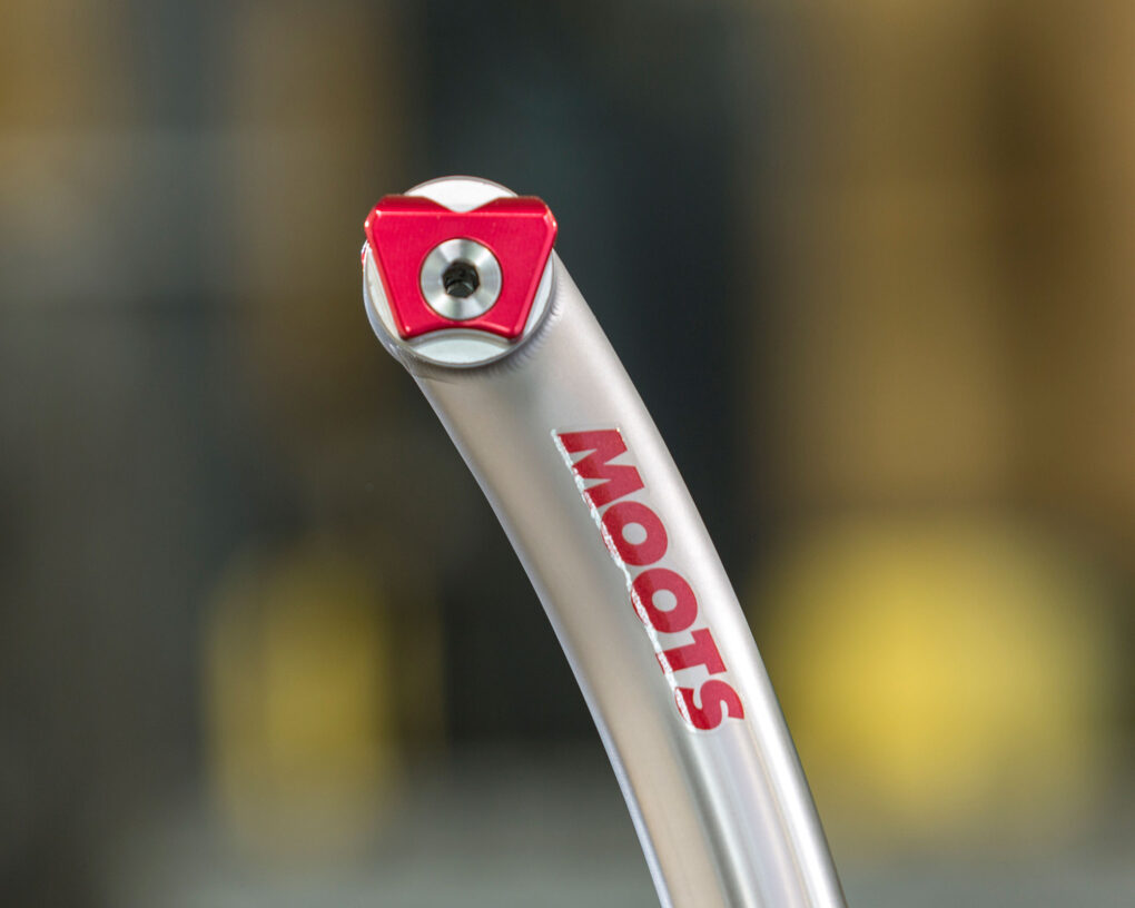 MOOTS CINCH POSTシンチポスト - MOOTS ムーツ公式サイト