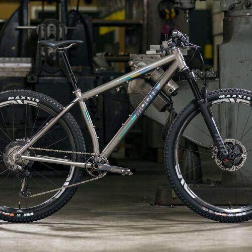 WOMBLE<h6>ウォンブル</h6>