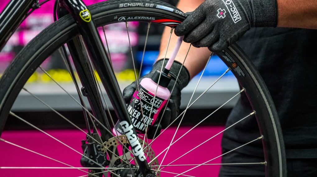 Muc-off NOPUNCTUREHASSLE INNERTUBE SEALANTノーパンクチャーハッスル