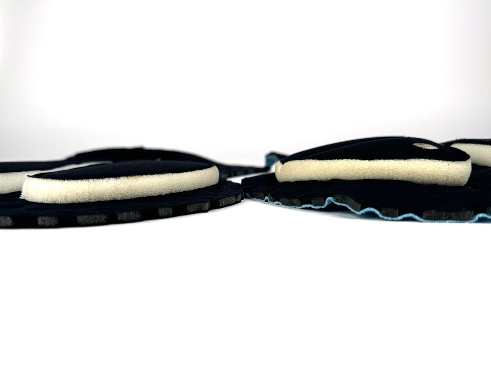 アソスショーツ要のパッド。レース向けとサイクリング向けのパッドは何