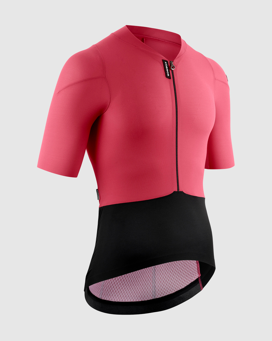 ASSOS_11.20.399.4V_13