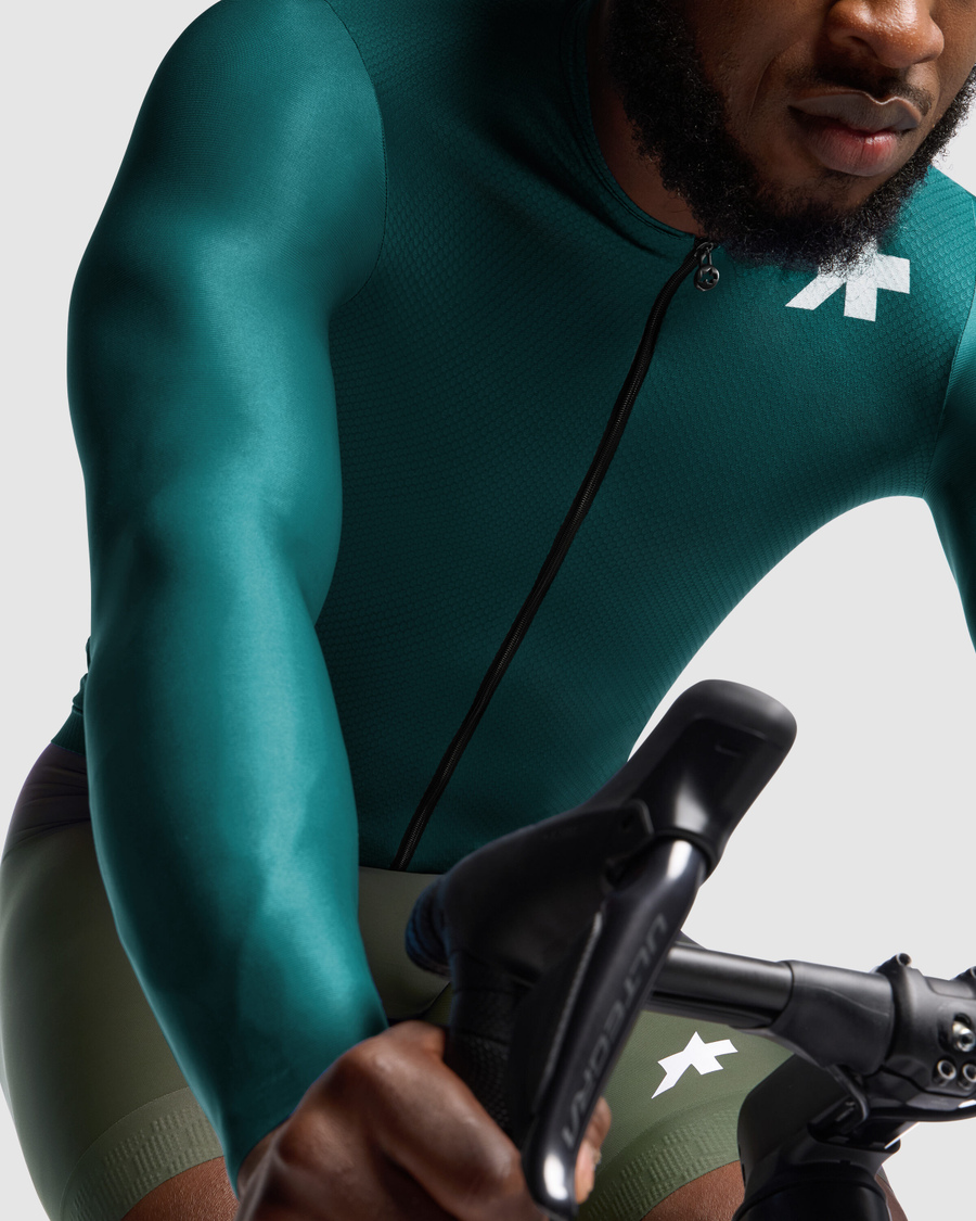 ASSOS_11.24.433.2W_41