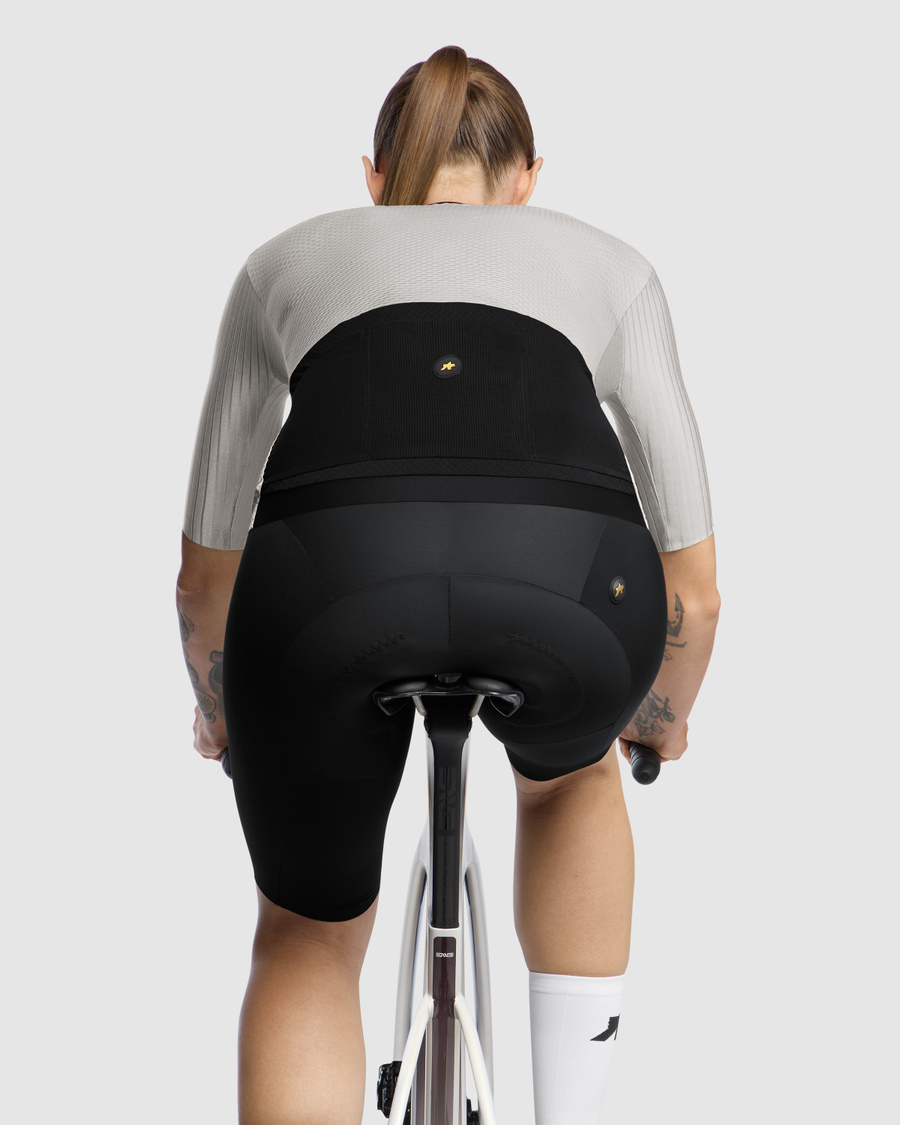 ASSOS_12.20.406.9F_32