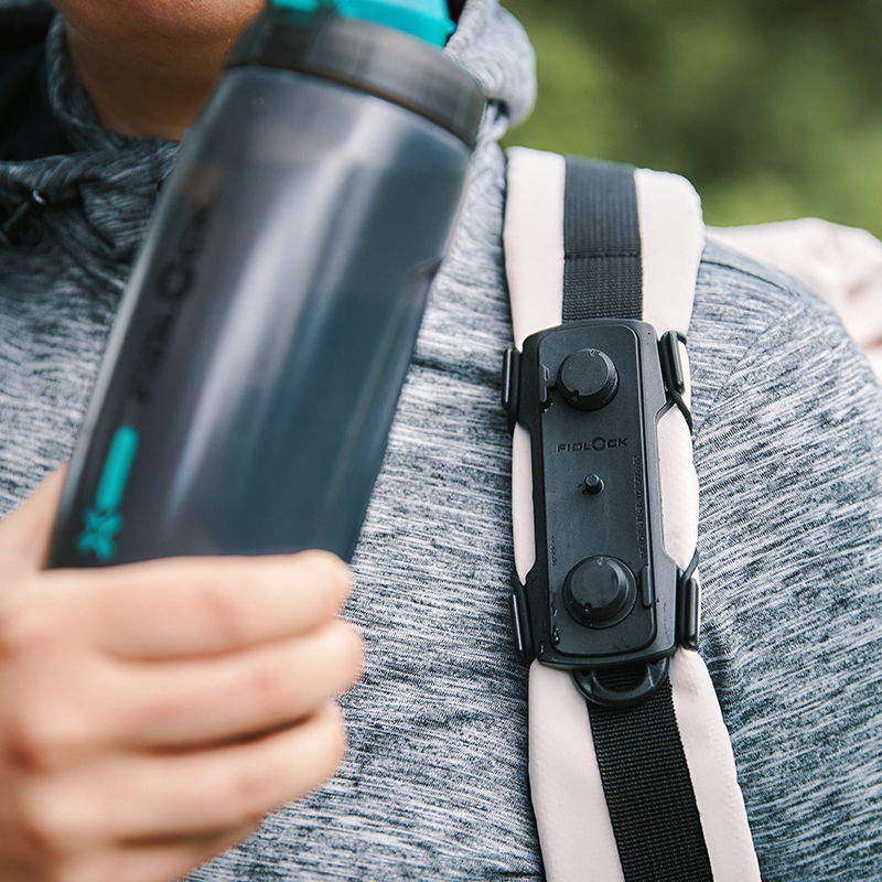 FIDLOCK-Webseite-TWIST-tex-base-multi-Befestigung