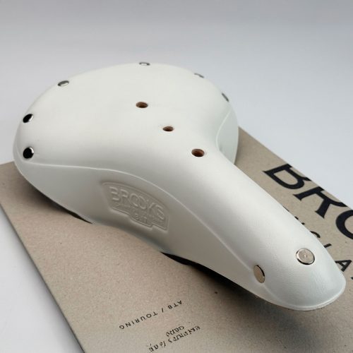 B17 WHITE