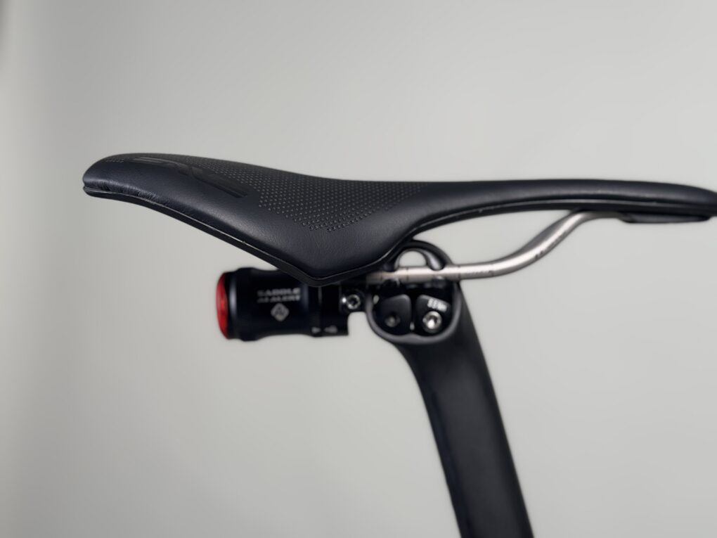 SADDLE Ai ALERT 250 REARサドルaiアラート250 - ダイアテックジャーナル