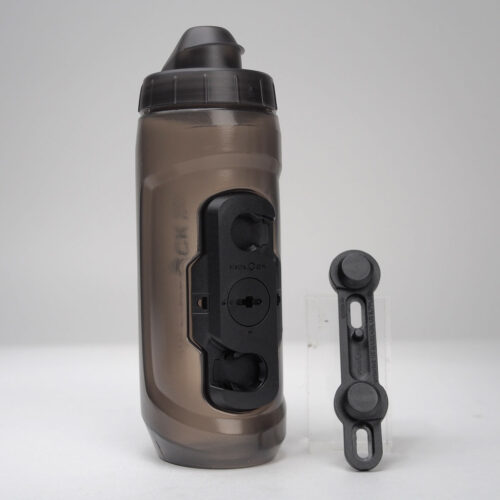 TWIST BOTTLE +bike base 590ml <h6>ツイスト ボトル + バイクベース 590ml</h6>