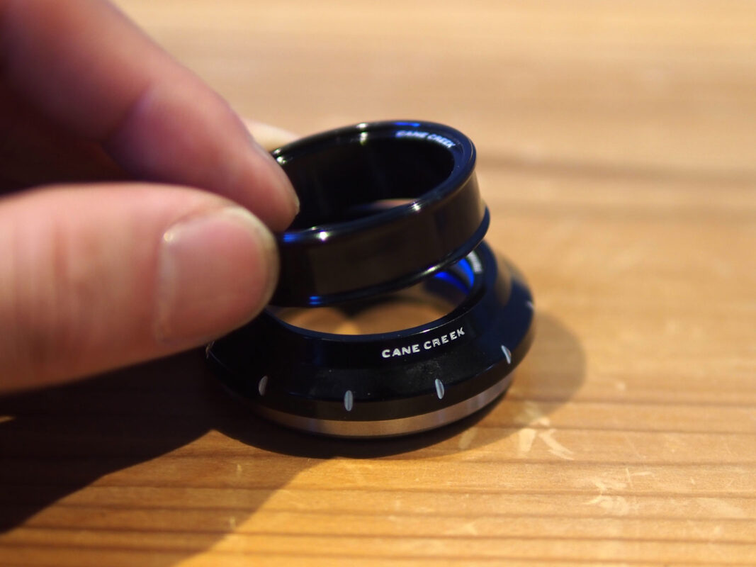 110年使っても性能が変わらないセラミックベアリング採用ヘッドセット