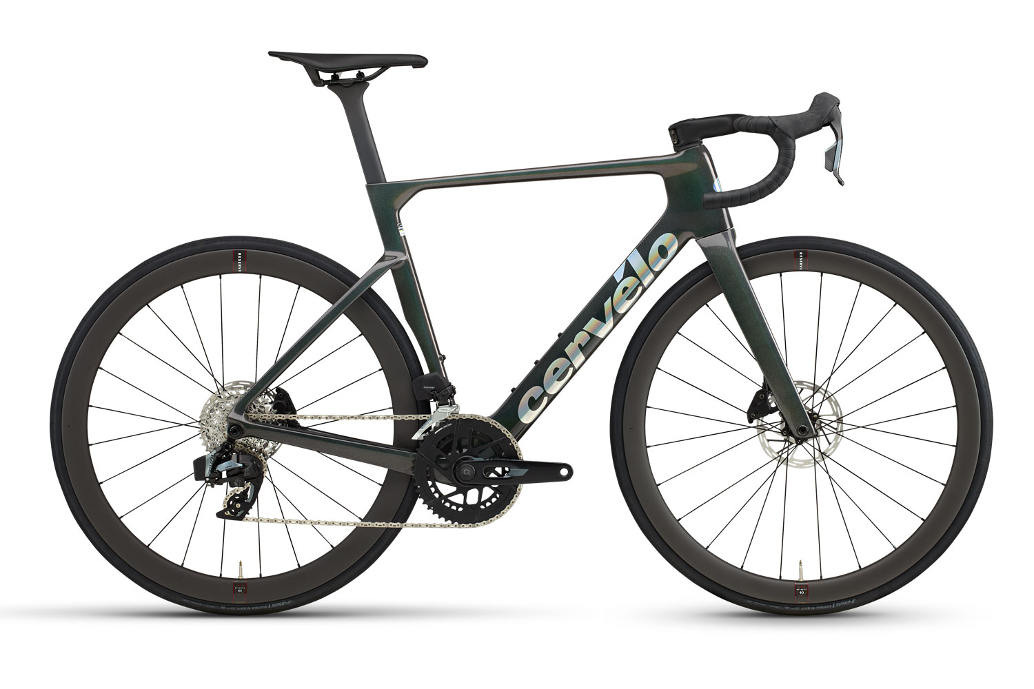 新型Soloist Rival完成車