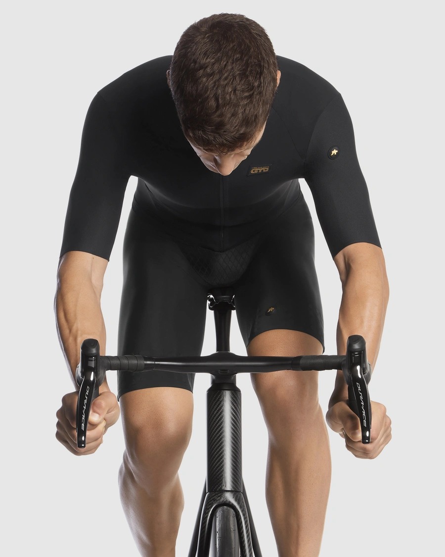 imgi_12_ASSOS_11.20.321.18_31