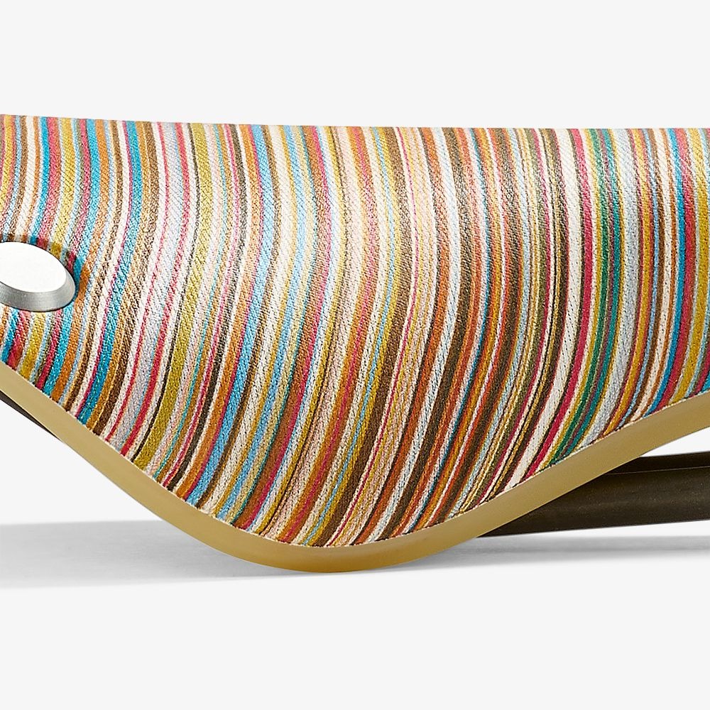 imgi_32_08.c17-paul_smith_right