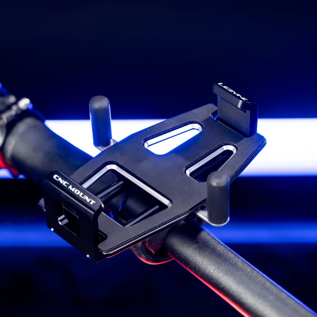 CNC PHONE MOUNT BLACK - ダイアテックジャーナル