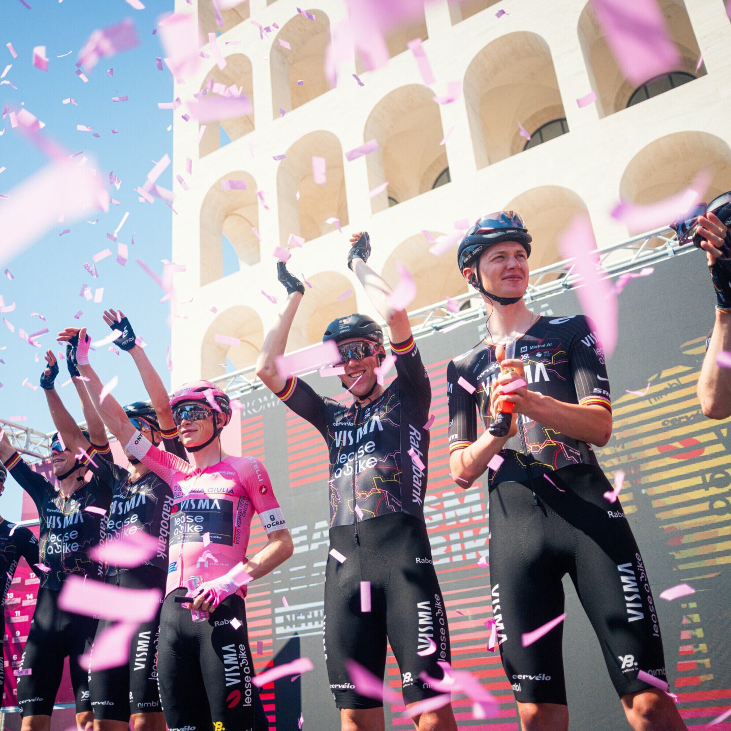 imgi_8_Giro-start-etappe-21-3_2026-05-31-163718_pazl