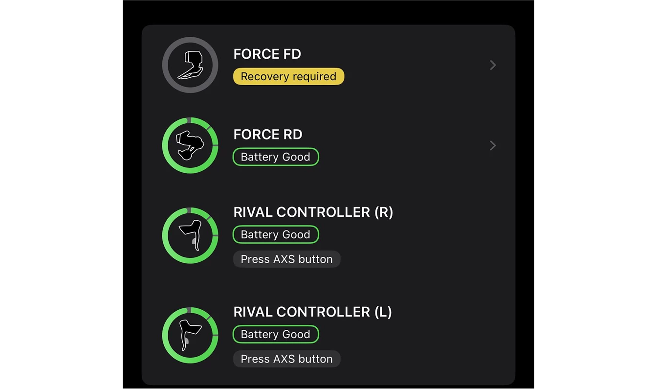 コンポーネントの状態を表示するアプリ画面：FORCE FDは回復が必要ですが、FORCE RD、RIVAL CONTROLLER (R)、およびRIVAL CONTROLLER (L)はいずれもバッテリーの状態が良好です。.