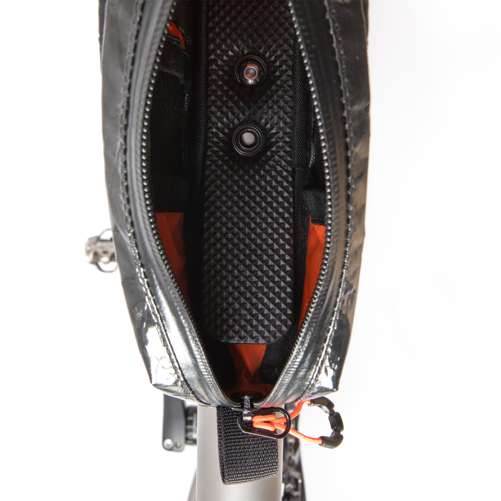 RACE TOP TUBE BAG SHORTレーストップチューブバッグ ショート